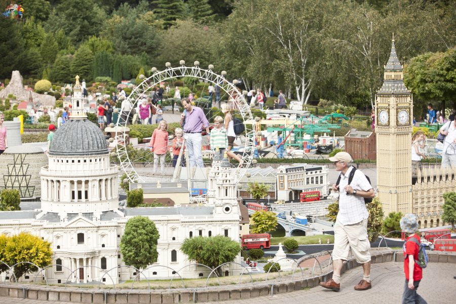 legominiland-london-at-legoland-windsor-resort-with-family