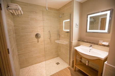 cardenzzzshower-room