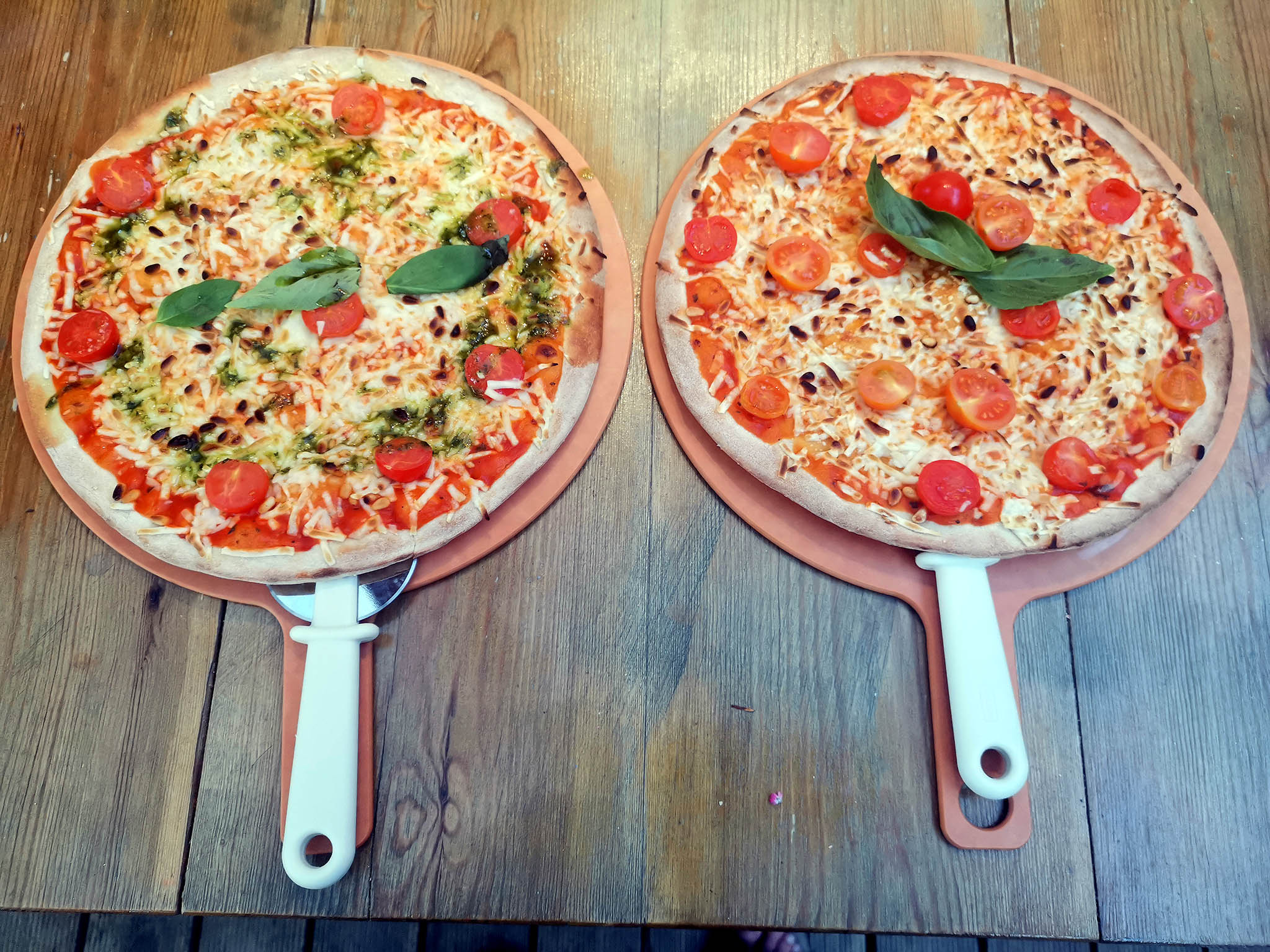 Jersey – Off the Rails -a great place for pizza Jersey - Off the Rails -a great place for pizza